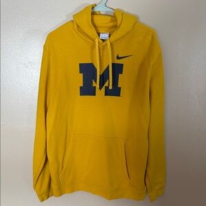 Nike Men's Maize Hoodie U of M